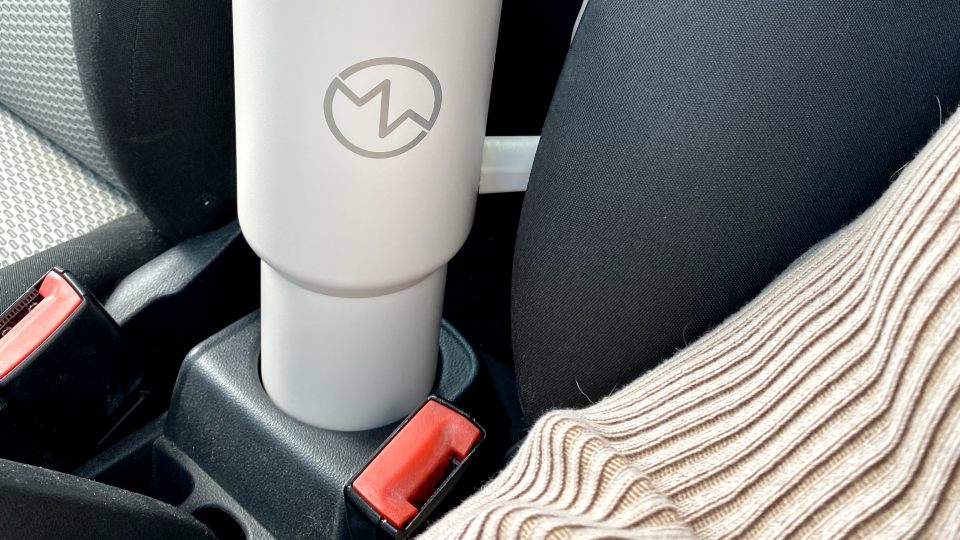 Bottle_Car_Holder_Almond_Beige